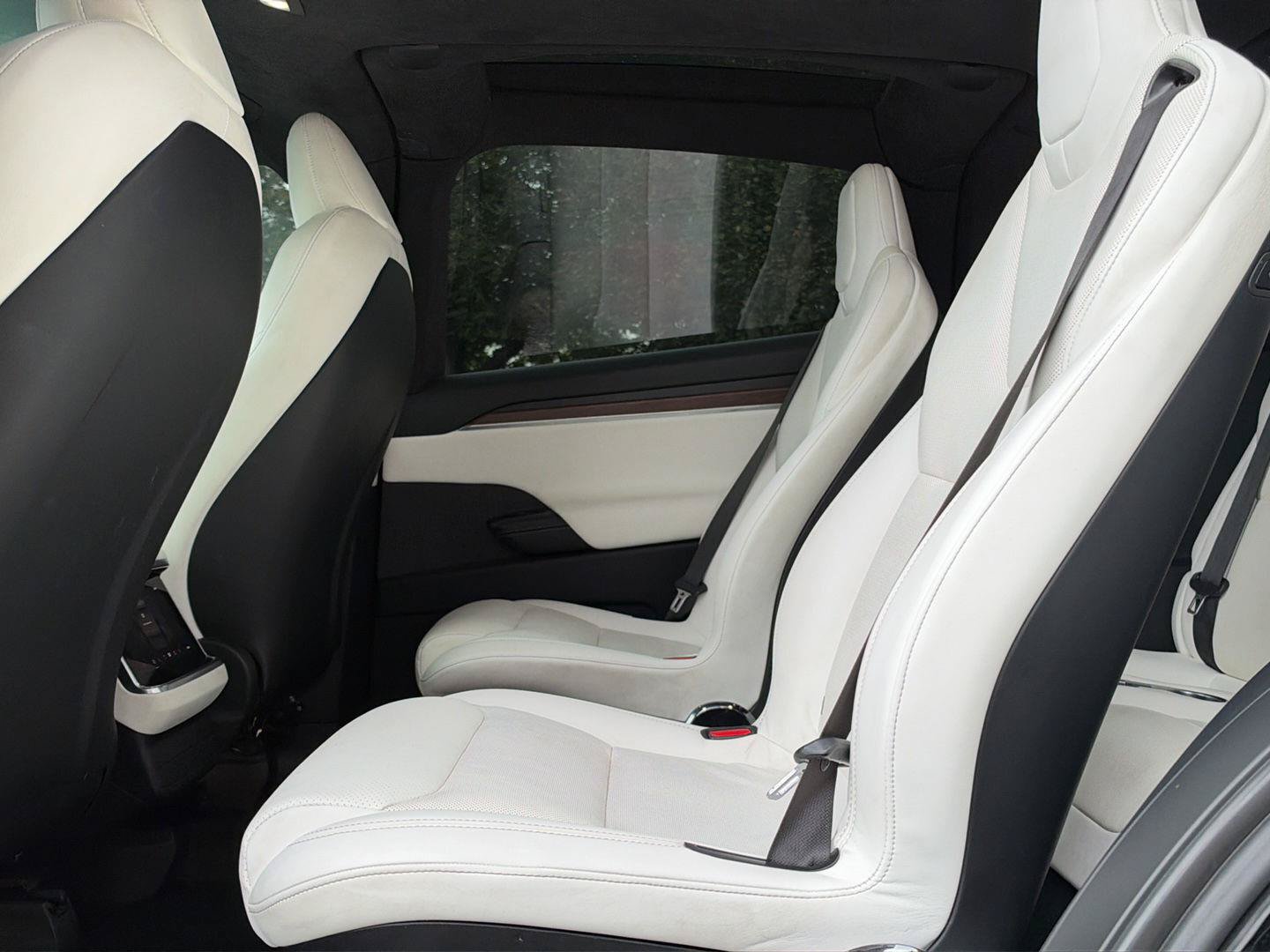 Used 2022 Tesla Model X AWD/4WD image 15