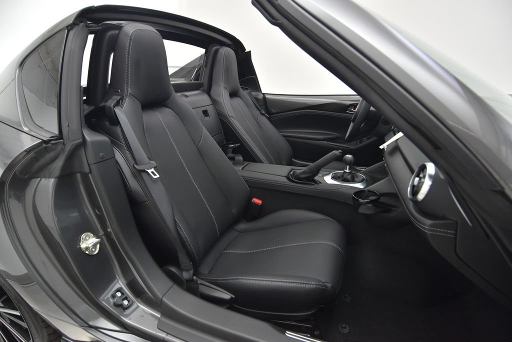 New 2026 MAZDA MX-5 Miata RF Grand Touring w/ Appearance Package RWD image 27