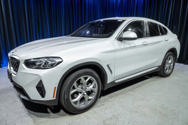 Used 2024 BMW X4 xDrive30i
