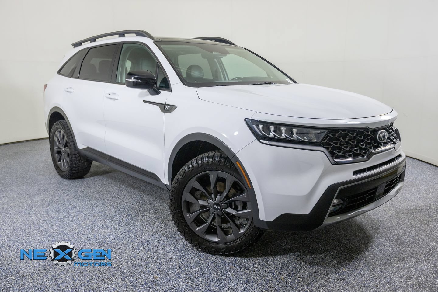 Used 2021 Kia Sorento EX w/ EX AWD X-Line Package image 1