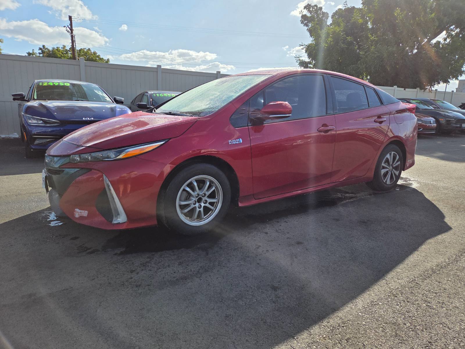 Used 2017 Toyota Prius Prime Advanced image 1
