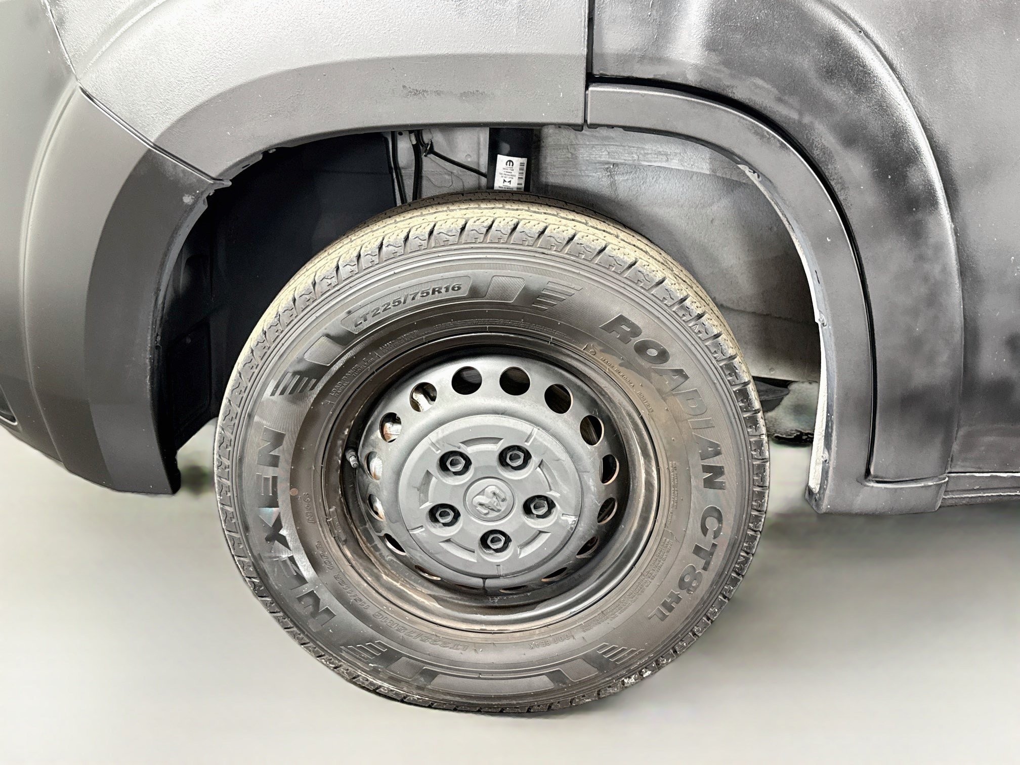 Used 2024 RAM ProMaster 1500 w/ Safety Group FWD image 35