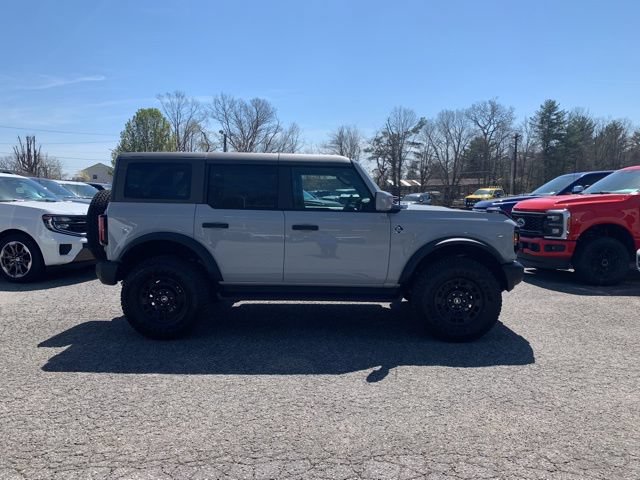 New 2026 Ford Bronco Outer Banks w/ Sasquatch Package AWD/4WD image 11