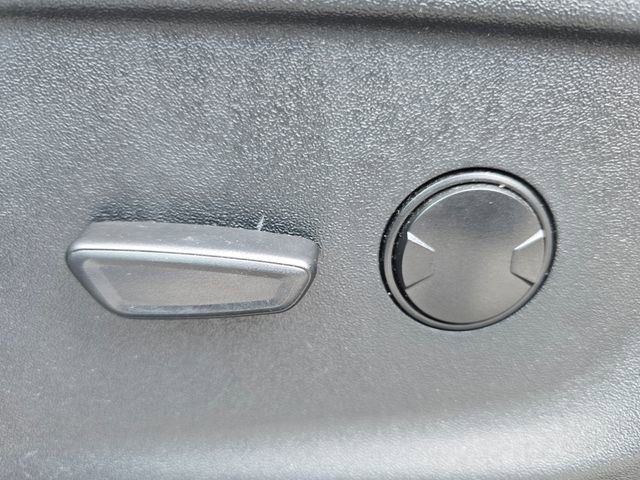 Used 2025 Ford F150 XLT w/ Equipment Group 301A Standard AWD/4WD image 16