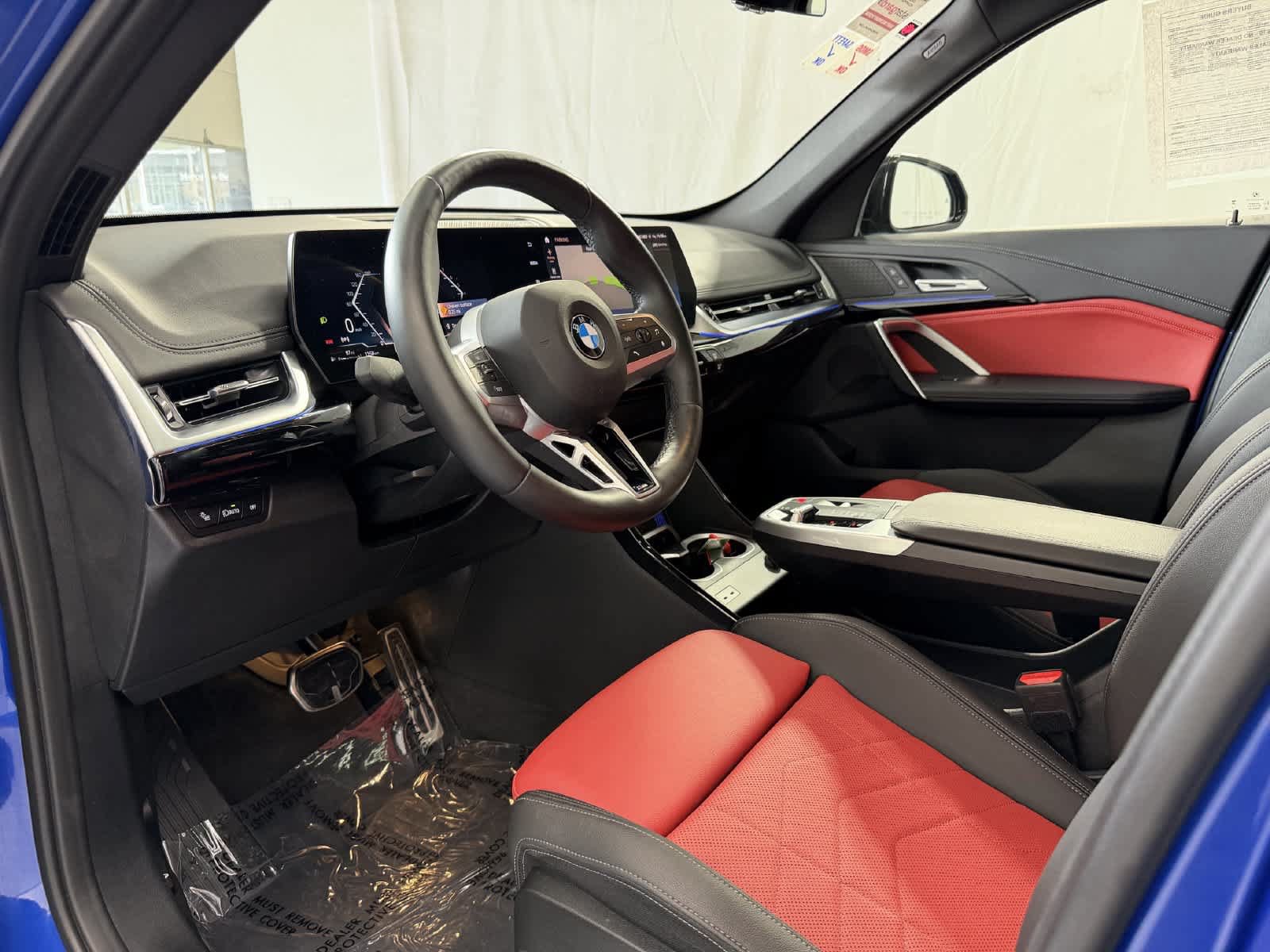 Used 2023 BMW X1 xDrive28i w/ M Sport Package AWD/4WD image 9