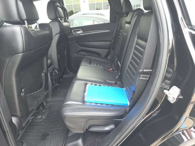 Used 2018 Jeep Grand Cherokee Limited AWD/4WD image 11