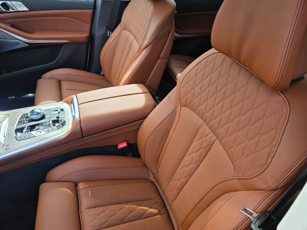 New 2027 BMW X7 M60i AWD/4WD image 9