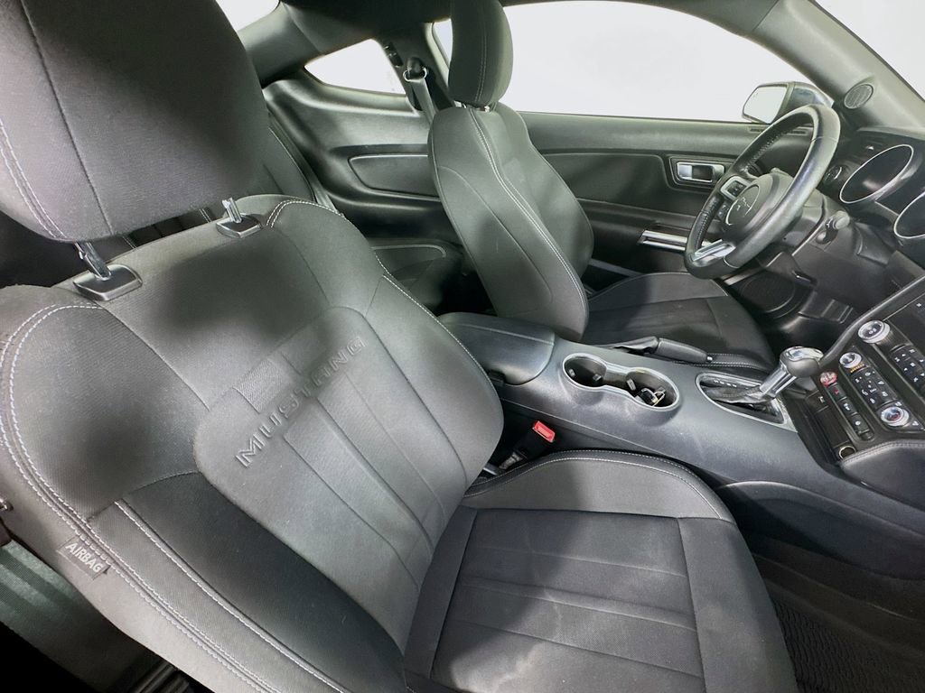 Used 2021 Ford Mustang EcoBoost image 25
