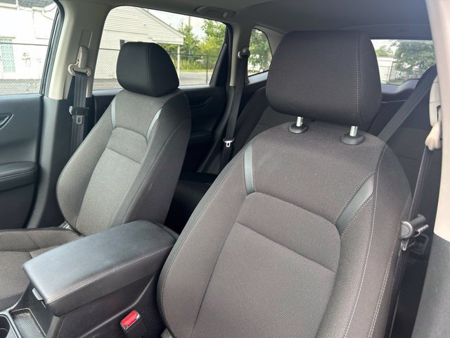Used 2024 Honda CR-V EX image 8
