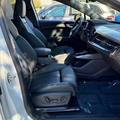 Used 2022 Audi Q4 e-tron Premium Plus AWD/4WD image 2