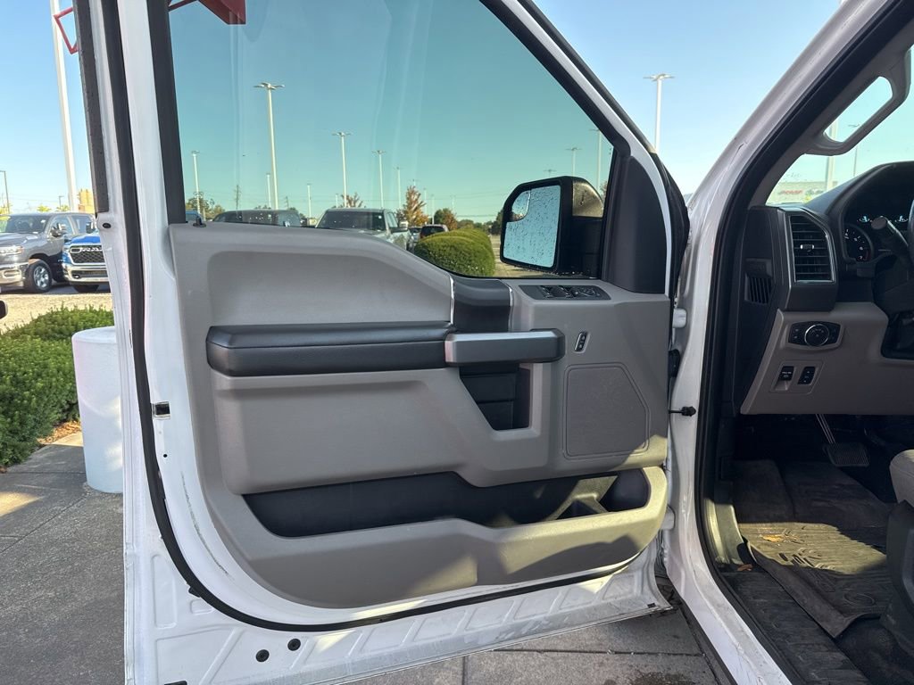 Used 2019 Ford F150 XLT w/ Equipment Group 301A Mid image 10