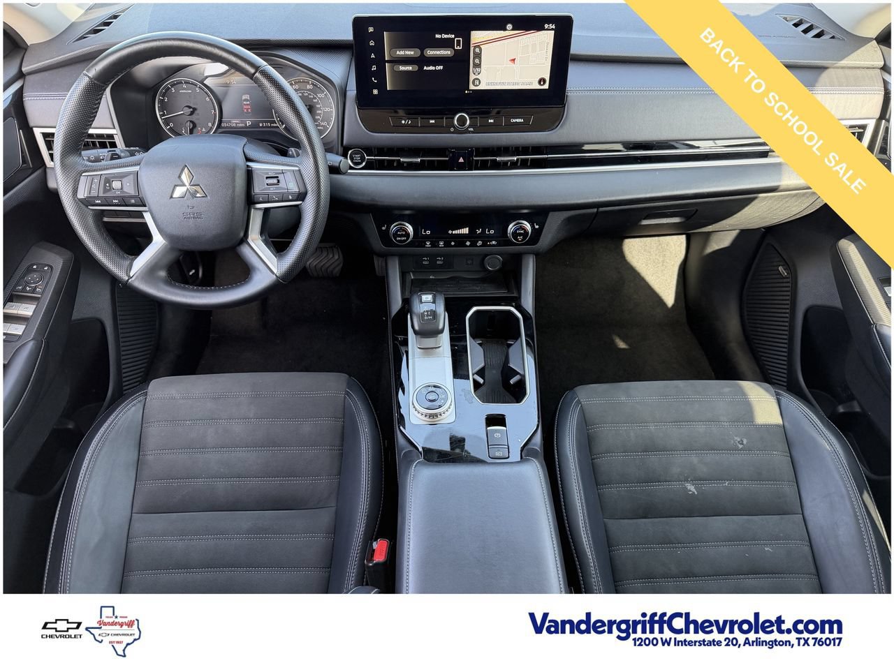 Used 2025 Mitsubishi Outlander SE FWD image 10