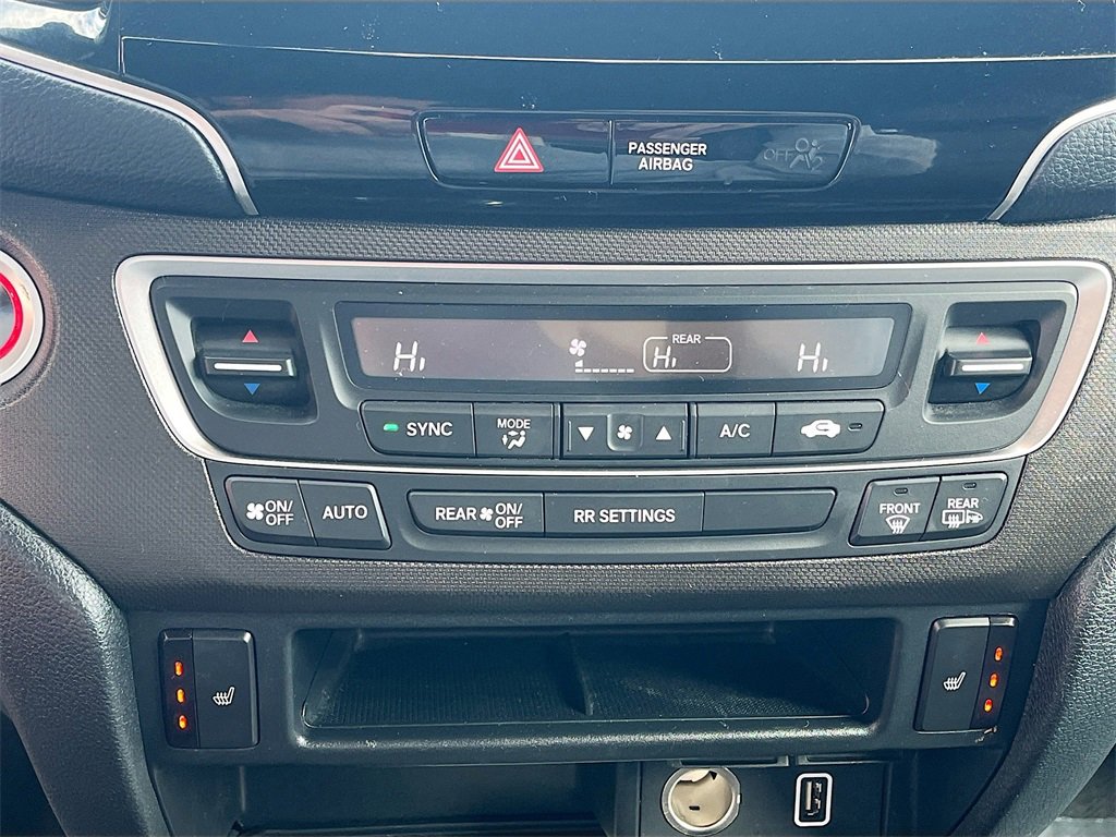 Used 2023 Honda Passport TrailSport image 16