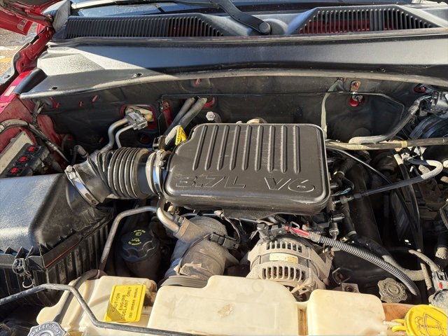 Used 2007 Dodge Nitro SE image 11