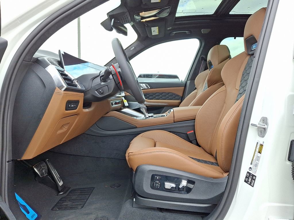 New 2026 BMW X5 M Competition w/ Executive Package AWD/4WD image 11
