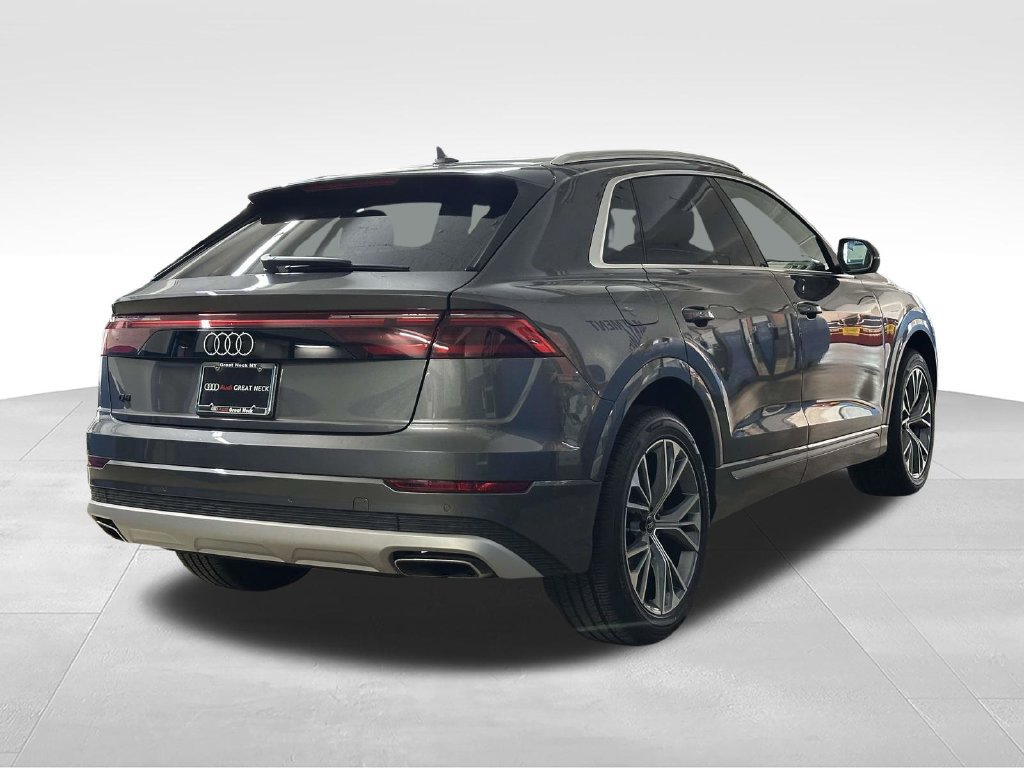 Used 2025 Audi Q8 Premium w/ Convenience Package AWD/4WD image 9