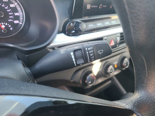 Used 2023 Kia Forte LXS image 23