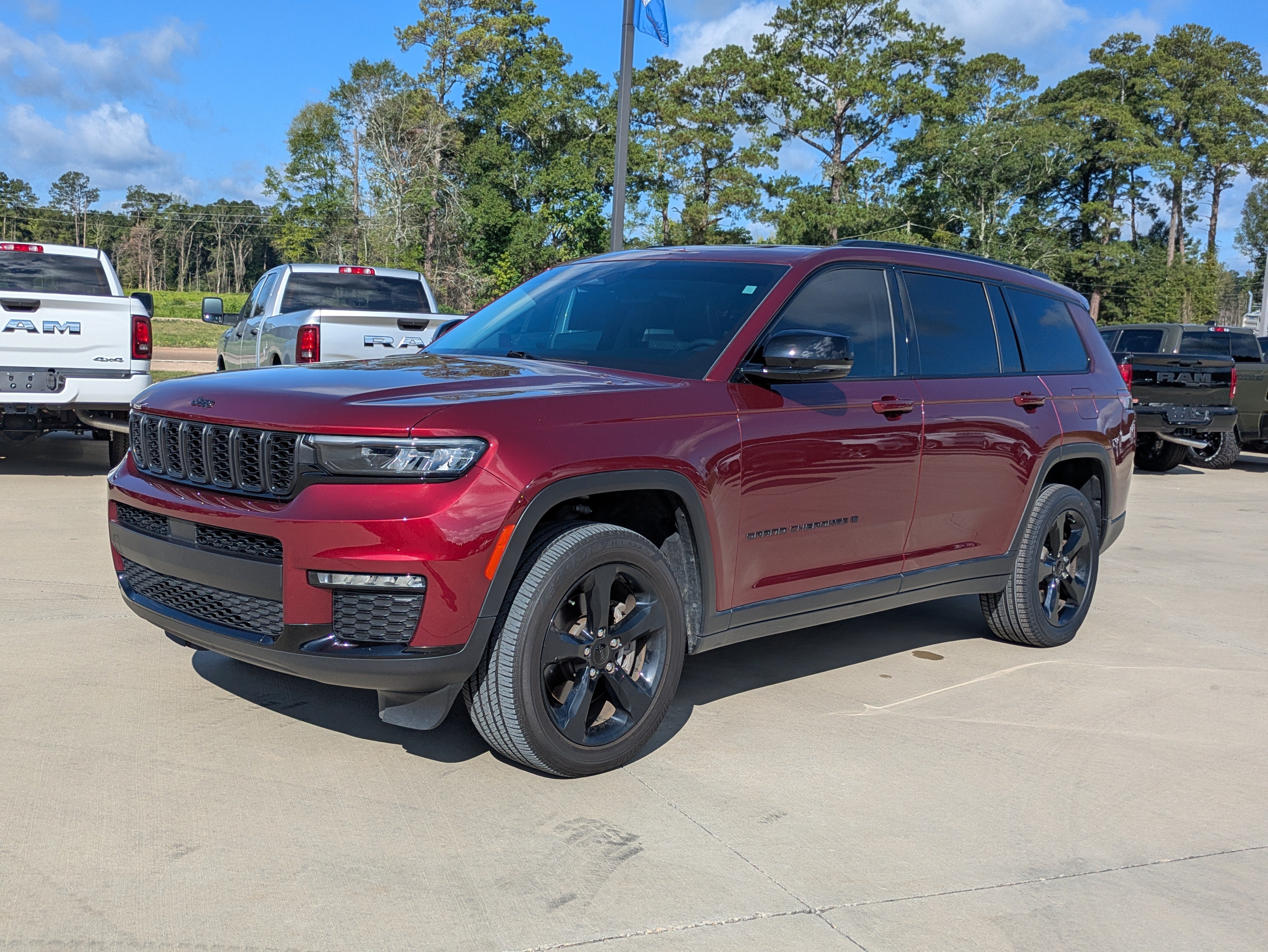 Used 2024 Jeep Grand Cherokee L Limited w/ Black Appearance Package
