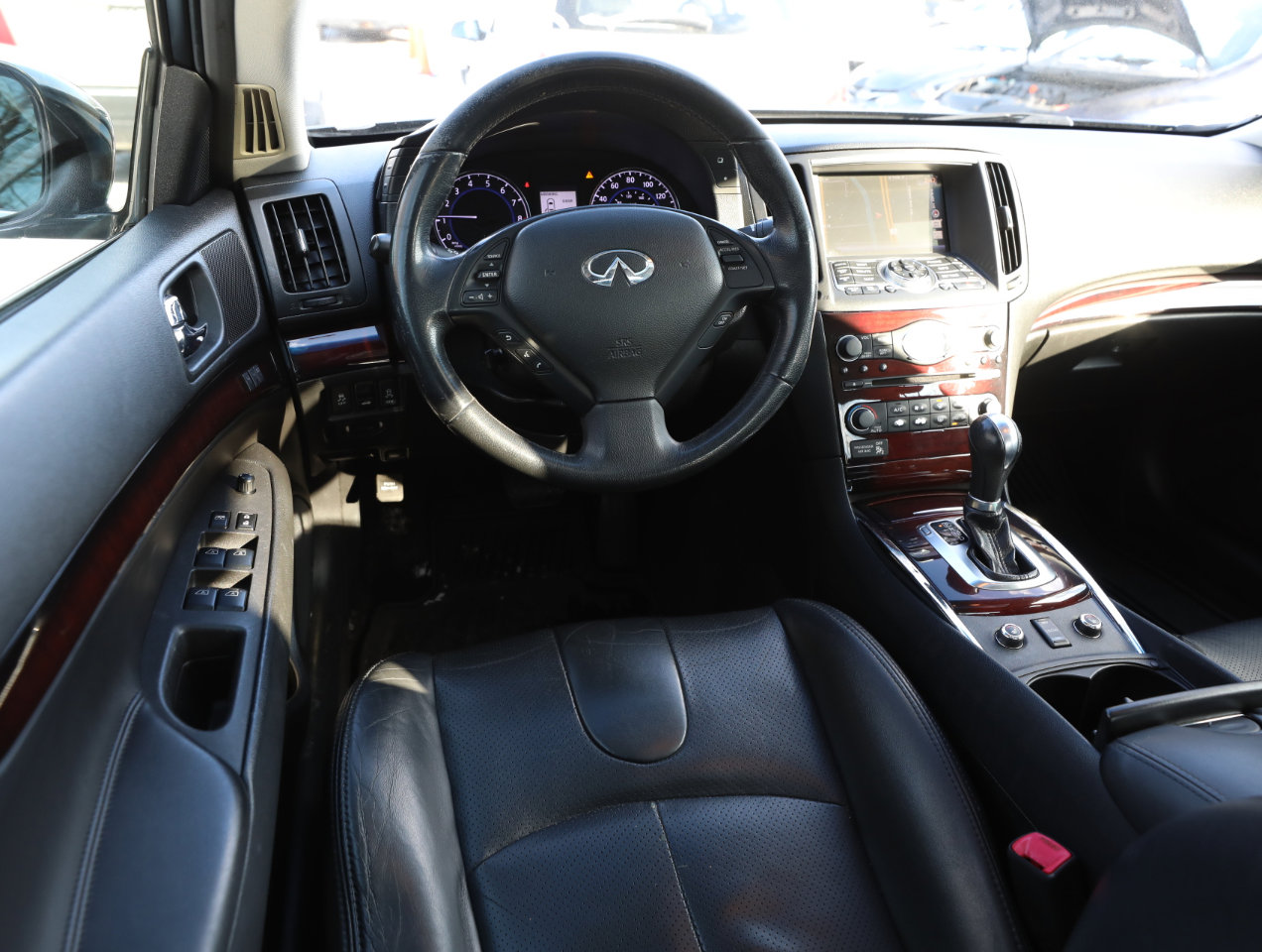 Used 2013 INFINITI G37 x w/ Premium Pkg image 13