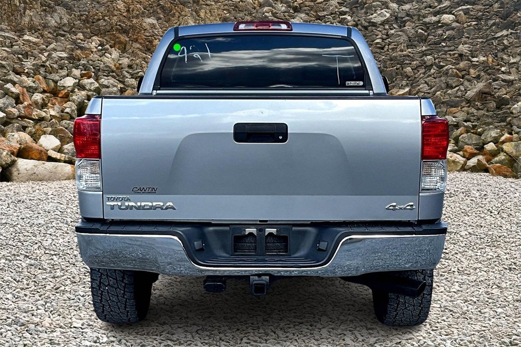 Used 2011 Toyota Tundra 4x4 CrewMax image 4