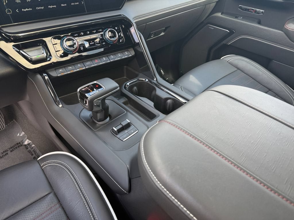 Used 2024 GMC Sierra 1500 AT4X AWD/4WD image 18