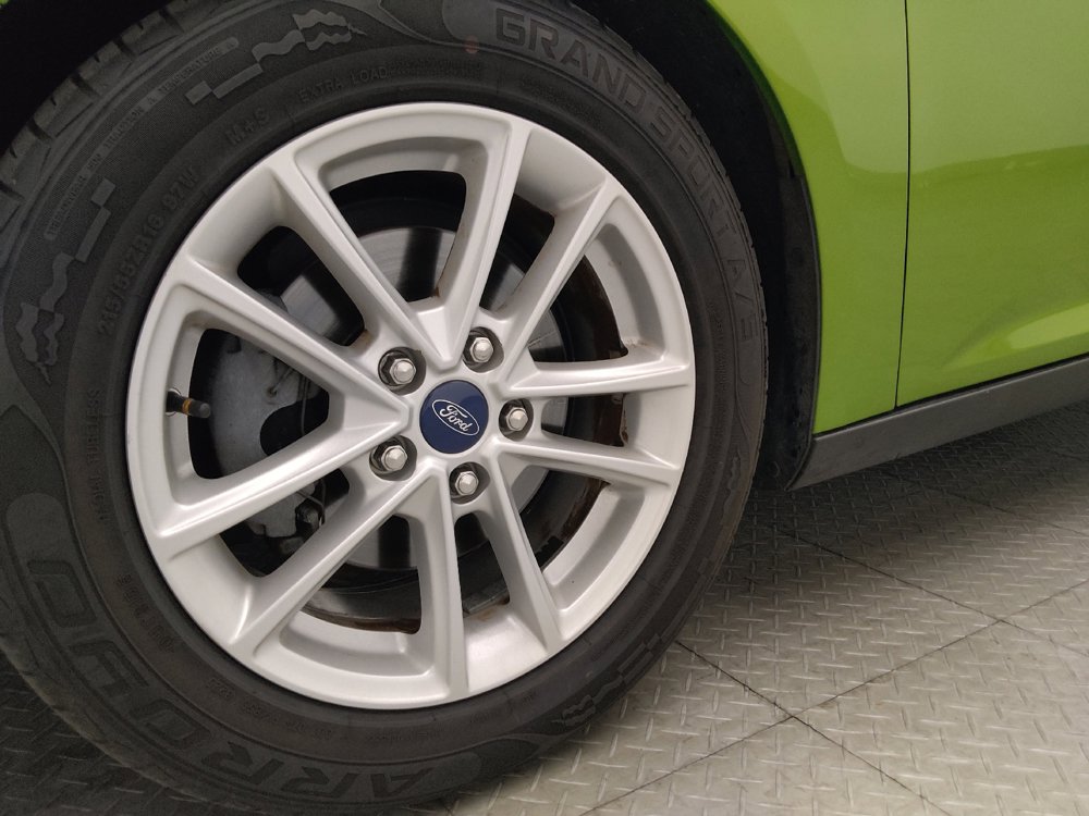 Used 2018 Ford Focus SE FWD image 31