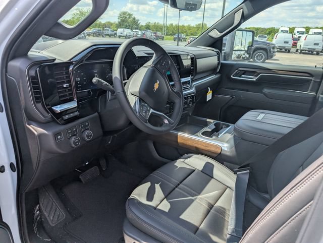 New 2026 Chevrolet Silverado 2500 High Country w/ High Country Premium Package AWD/4WD image 14