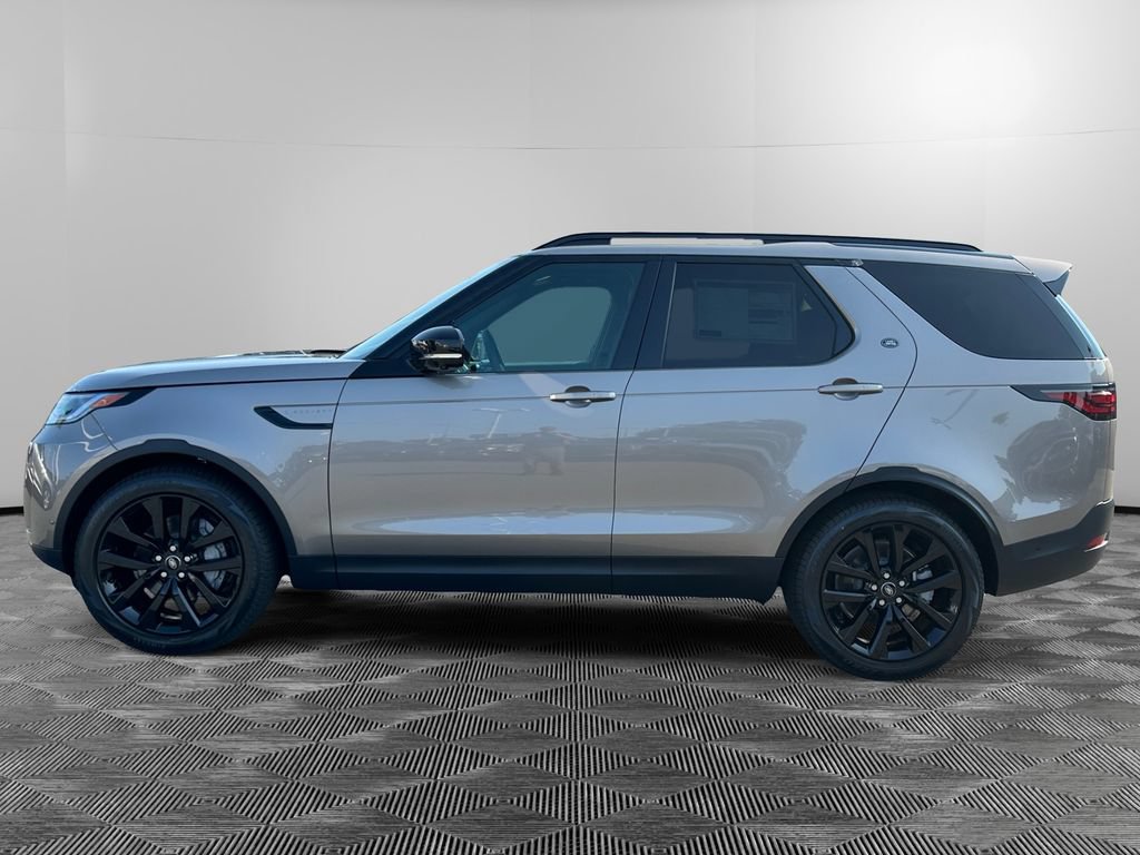 New 2026 Land Rover Discovery S AWD/4WD image 2