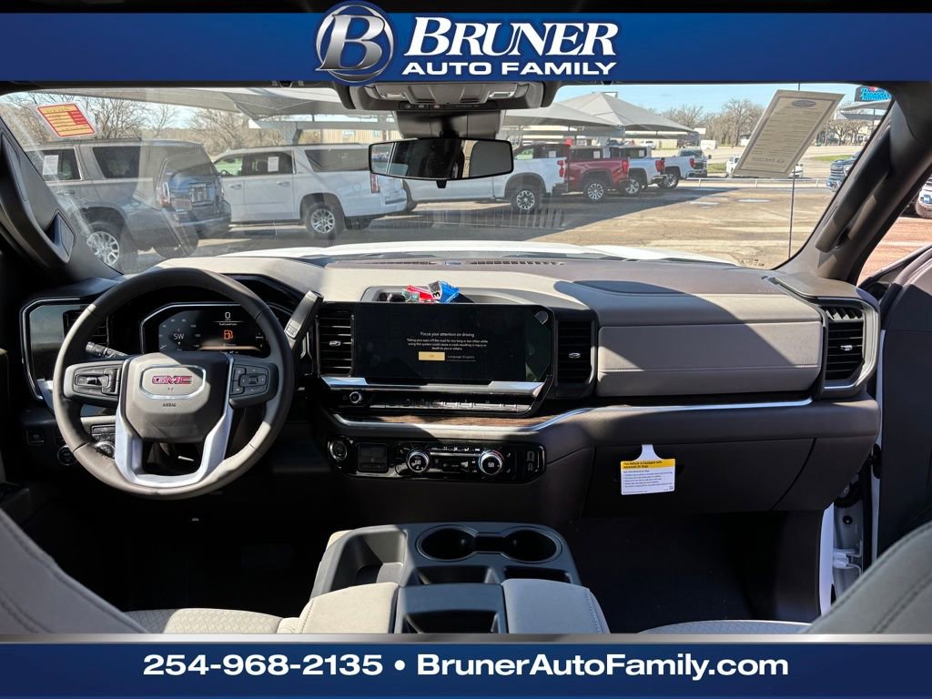 New 2026 GMC Sierra 1500 SLE image 21