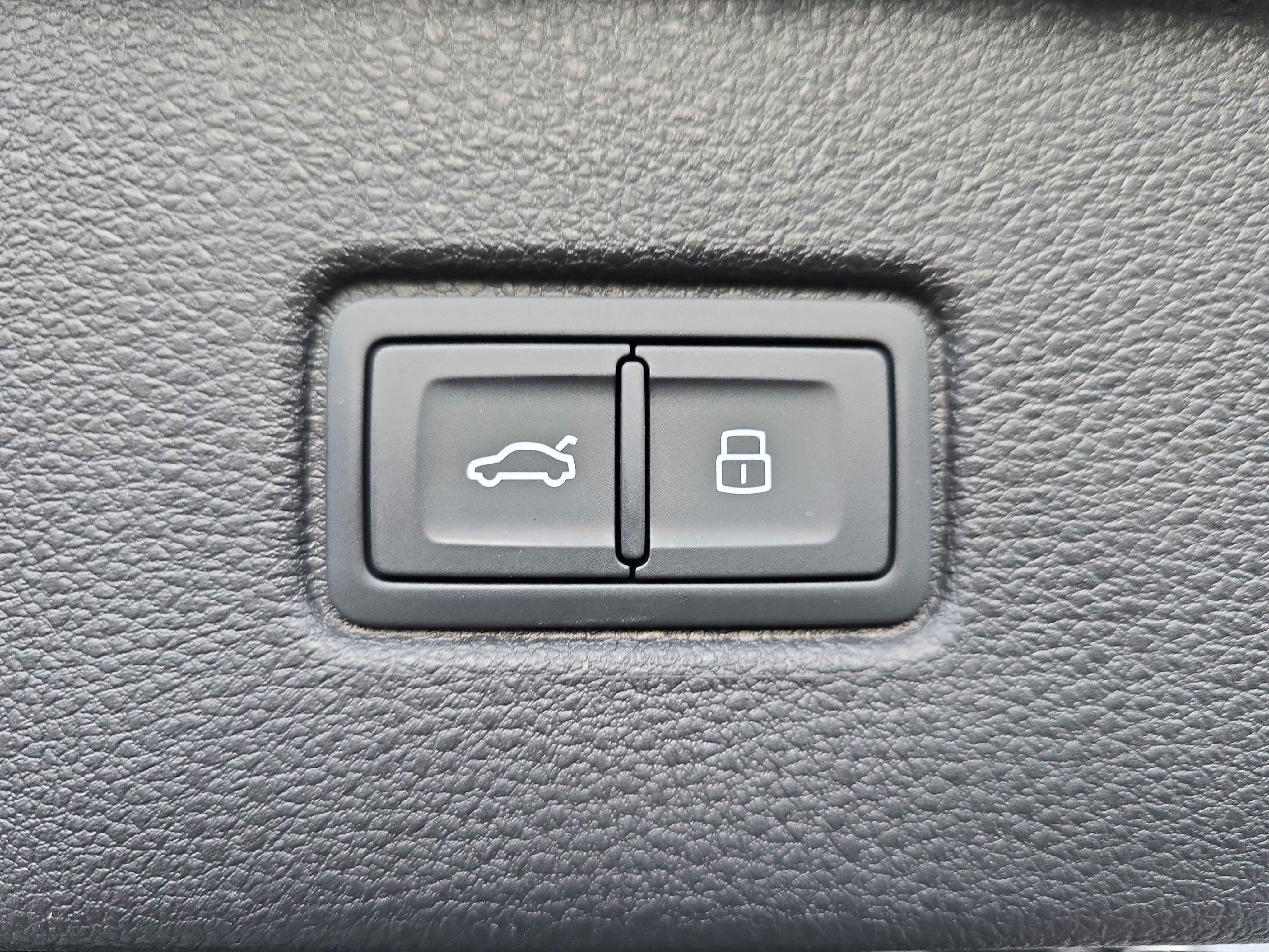 New 2026 Audi Q7 3.0T Premium Plus image 16