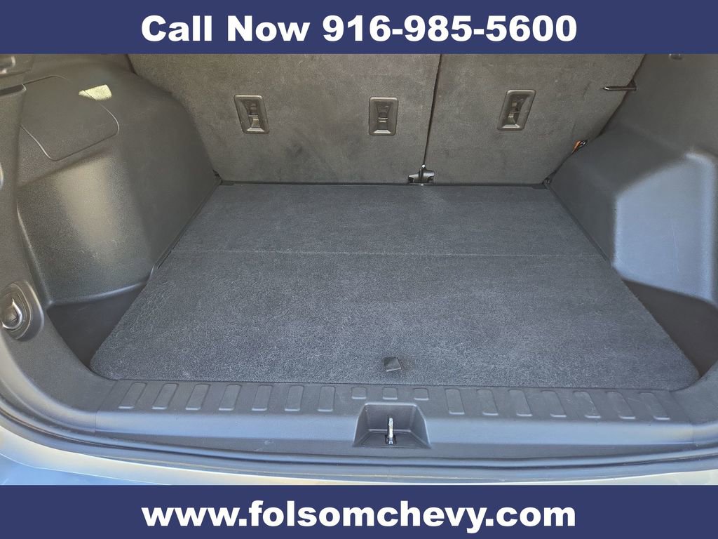 Used 2024 GMC Terrain AT4 image 28