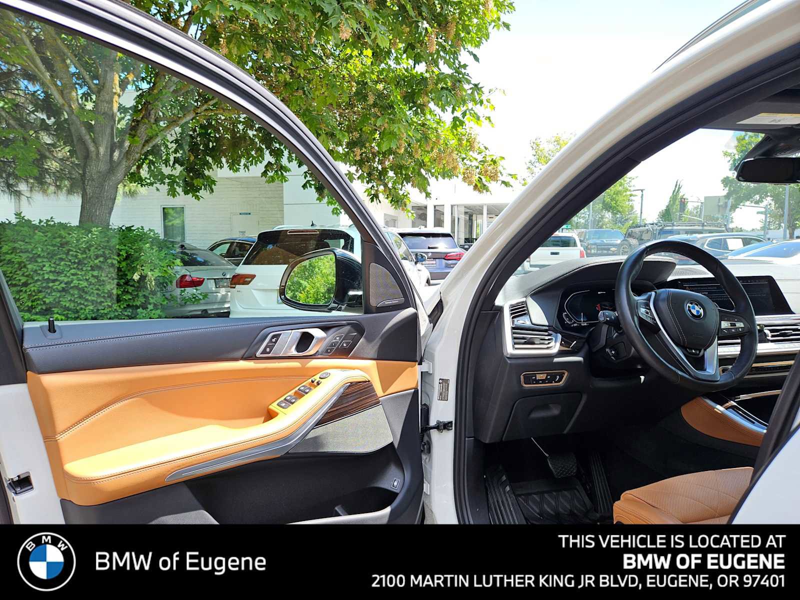 Used 2023 BMW X5 xDrive45e w/ Executive Package AWD/4WD image 23