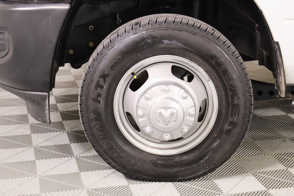 Used 2024 RAM 3500 Tradesman image 16