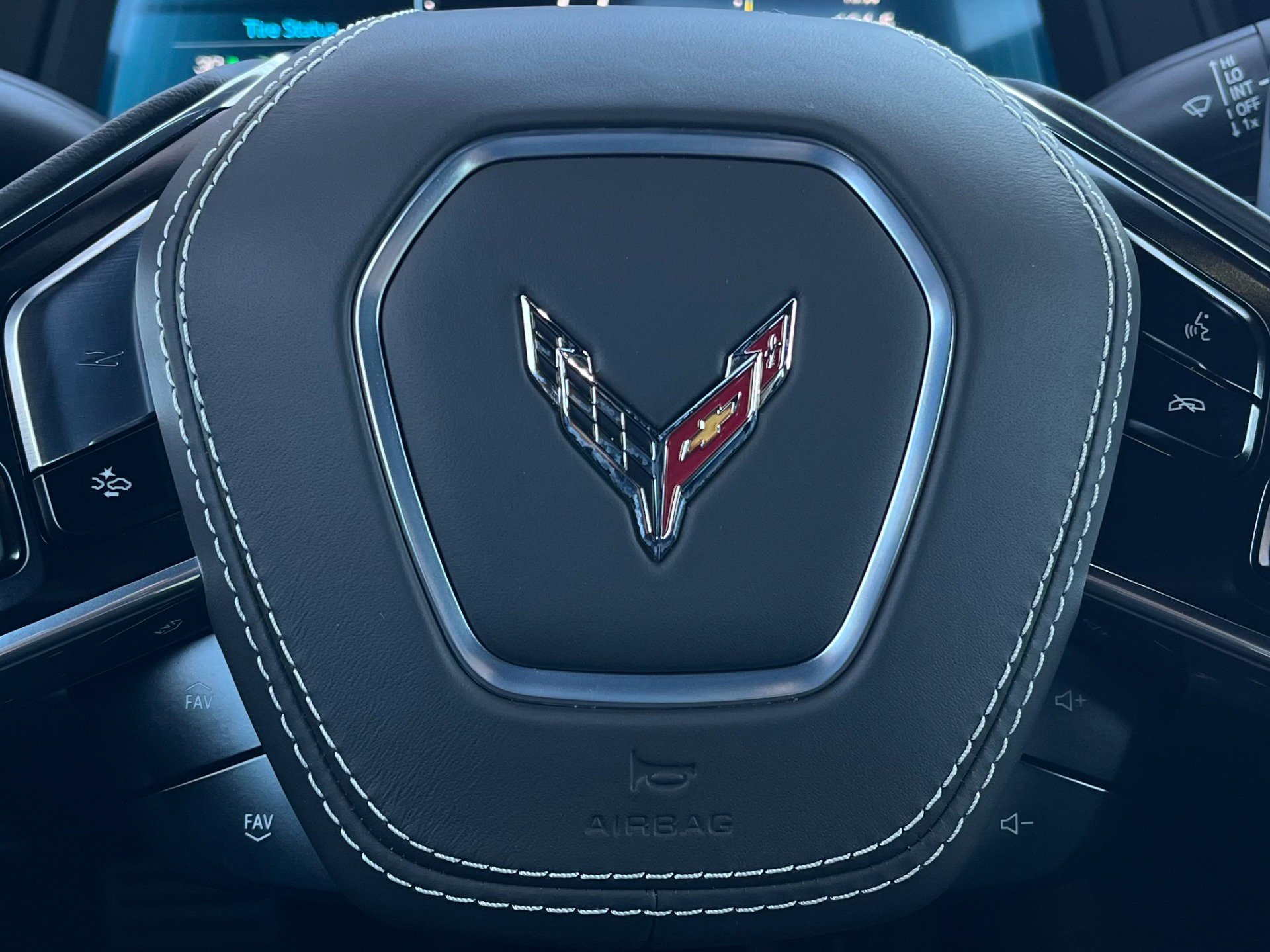 Used 2025 Chevrolet Corvette Z06 image 24