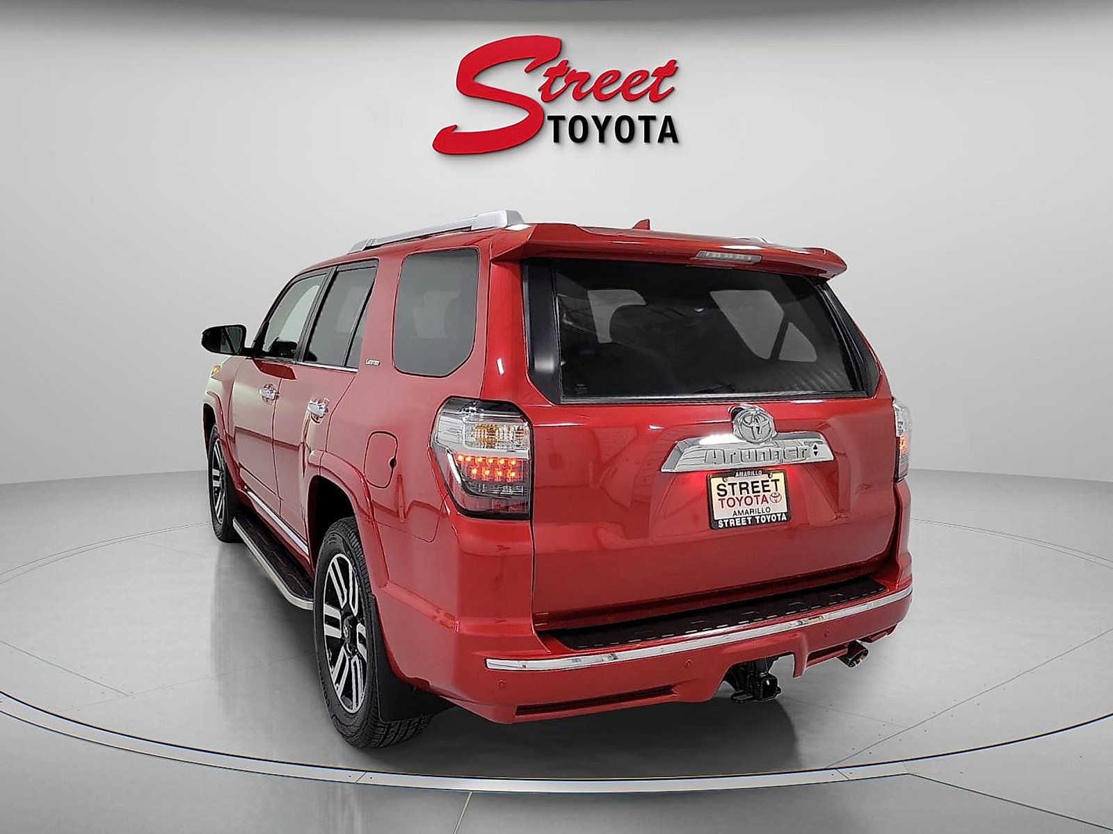 Certified 2023 Toyota 4Runner Limited AWD/4WD image 2