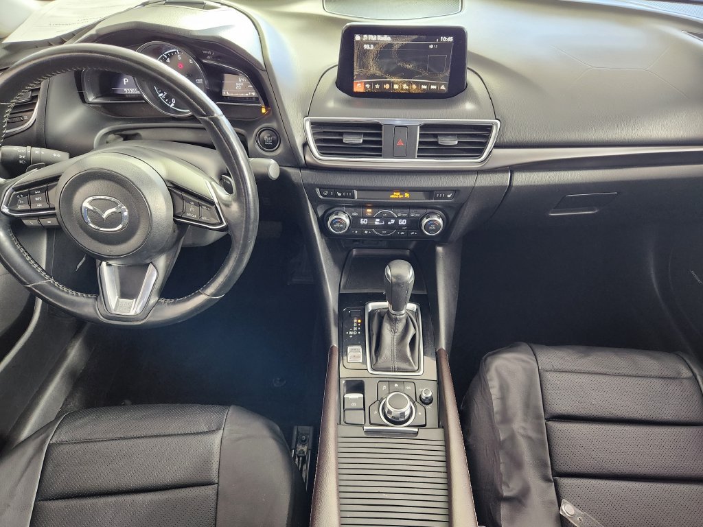 Used 2017 MAZDA MAZDA3 Grand Touring w/ Premium Equipment Package FWD image 15