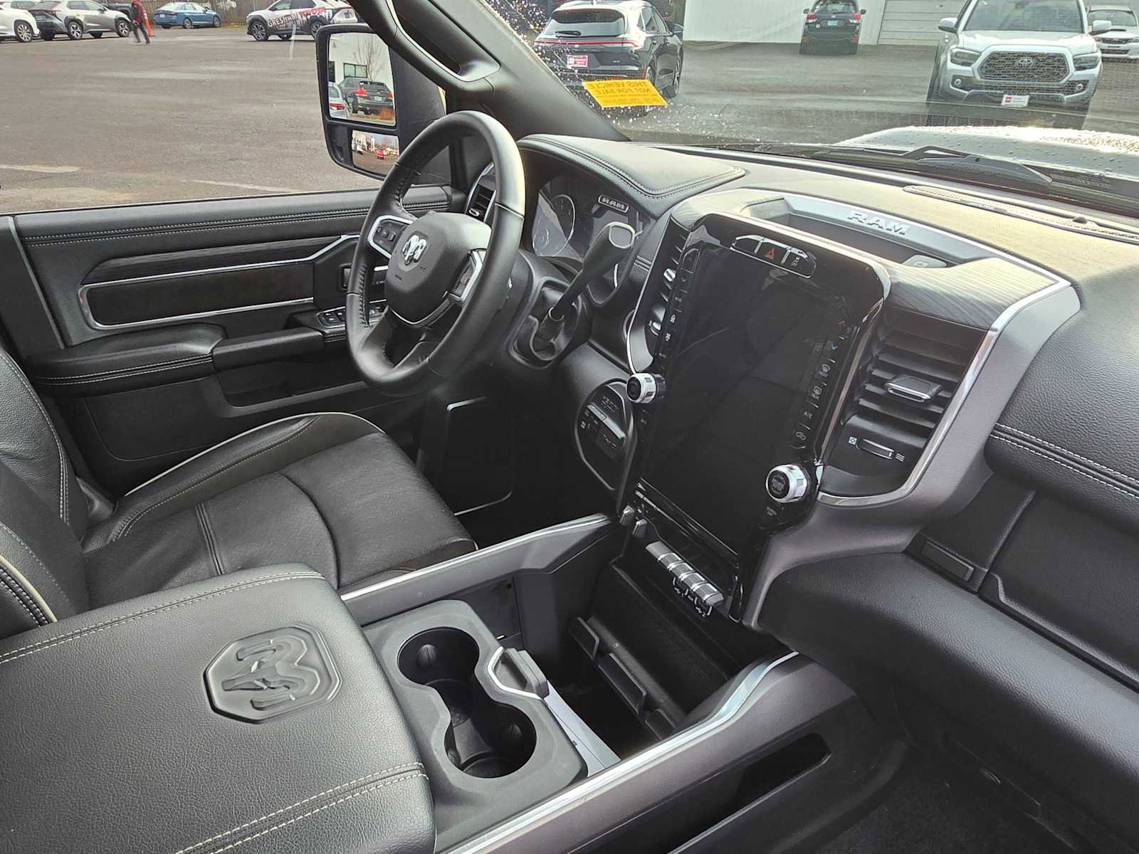 Used 2024 RAM 3500 Laramie w/ Night Edition image 12