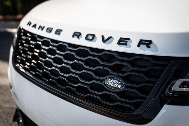 Used 2023 Land Rover Range Rover Velar R-Dynamic S image 15