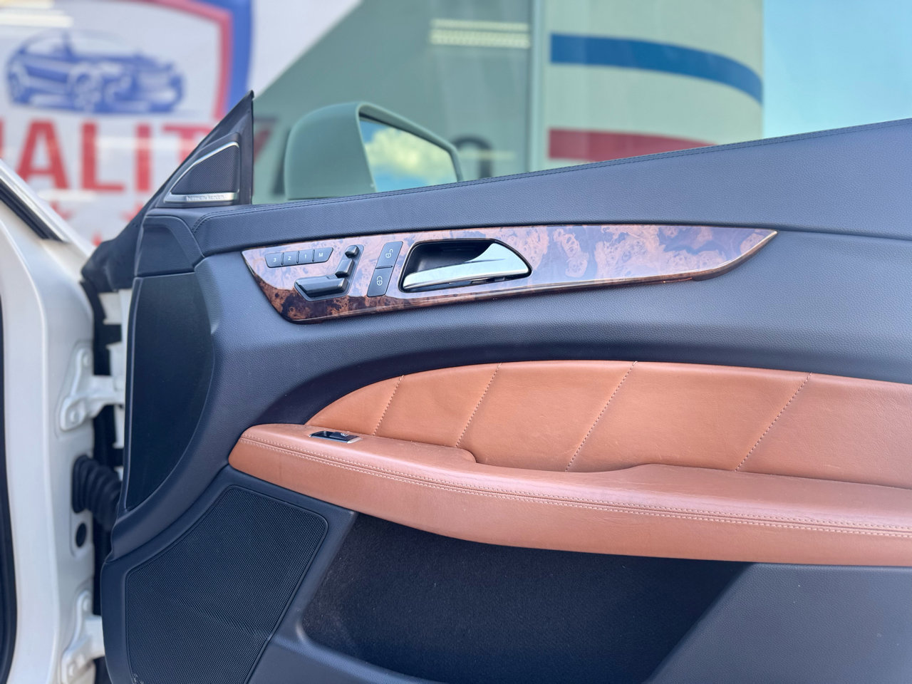 Used 2012 Mercedes-Benz CLS 63 AMG image 41