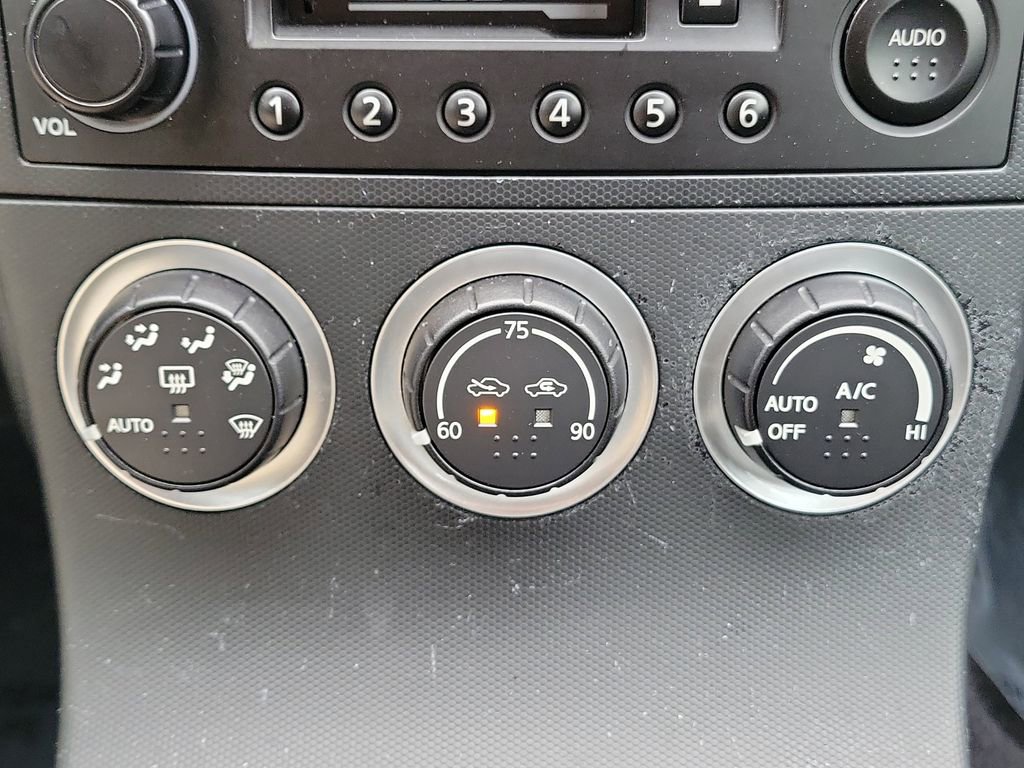 Used 2005 Nissan 350Z Grand Touring image 36