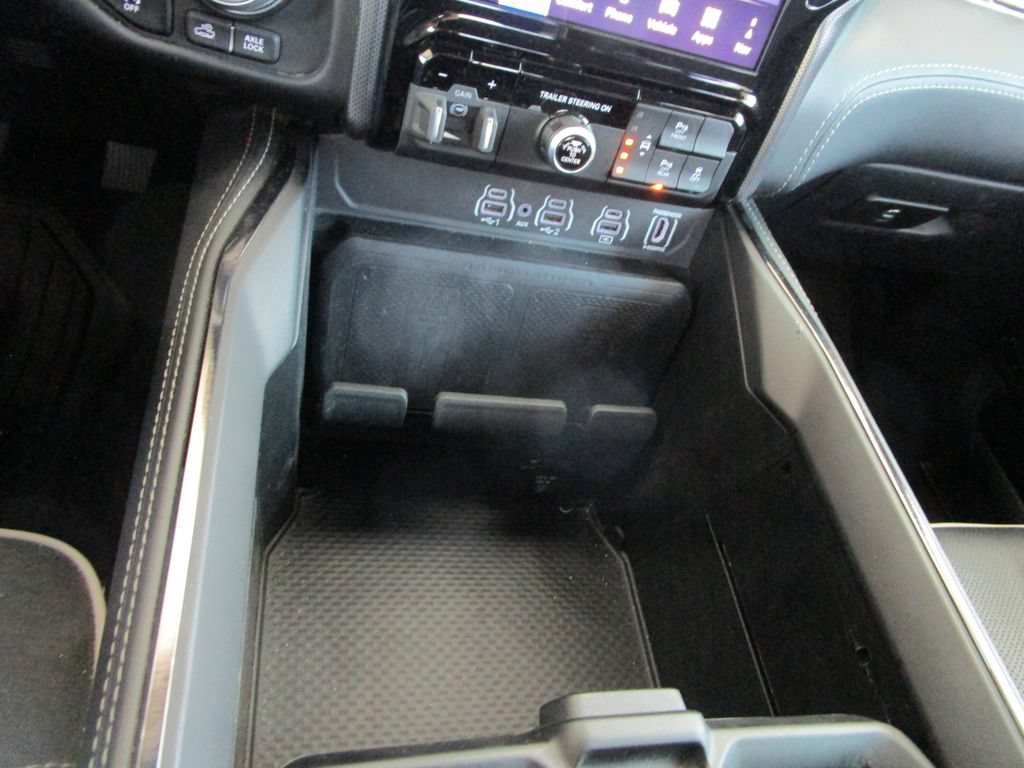 Used 2025 RAM 1500 Limited w/ Off Road Group AWD/4WD image 56