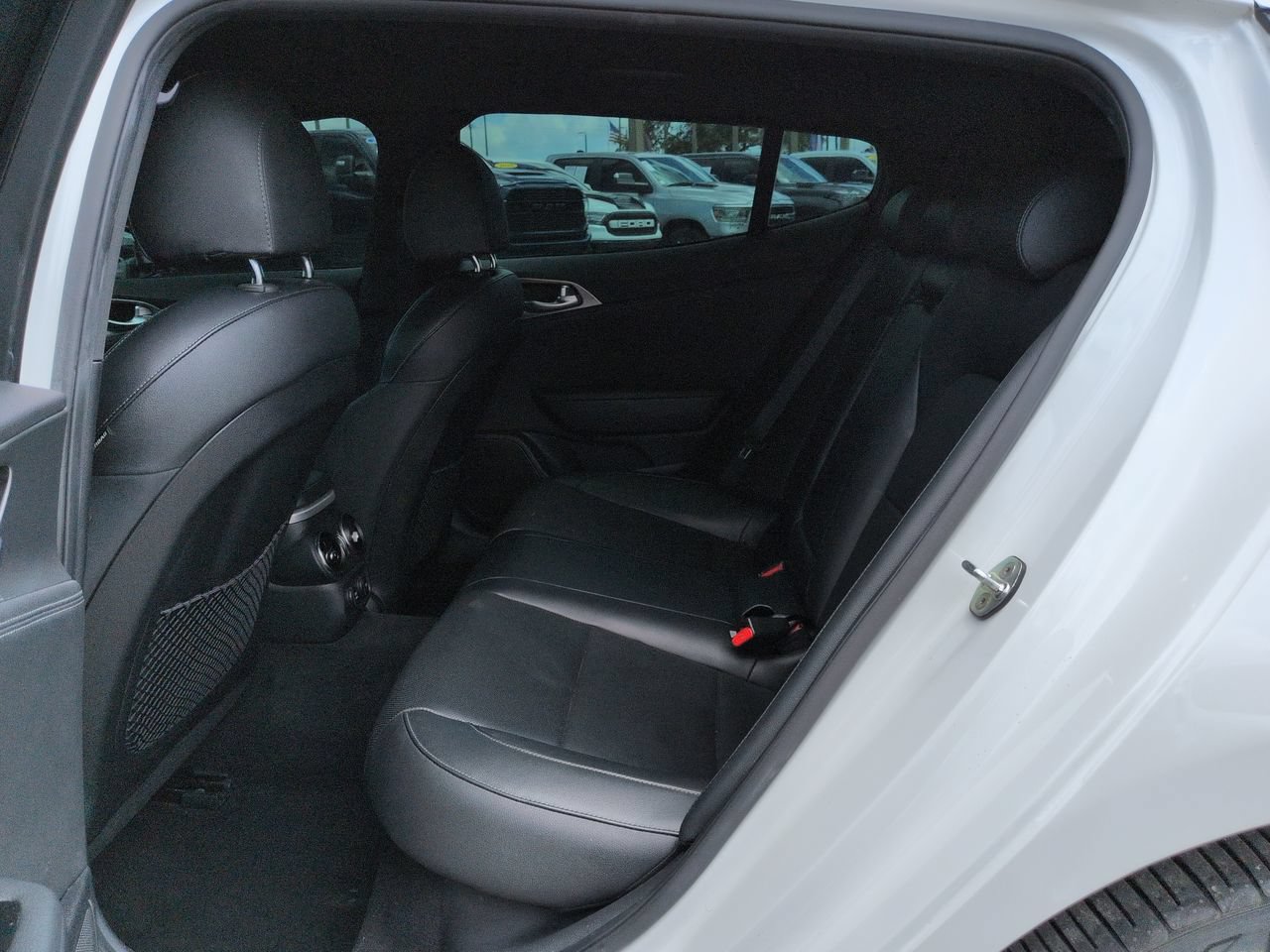 Used 2020 Kia Stinger GT RWD image 14