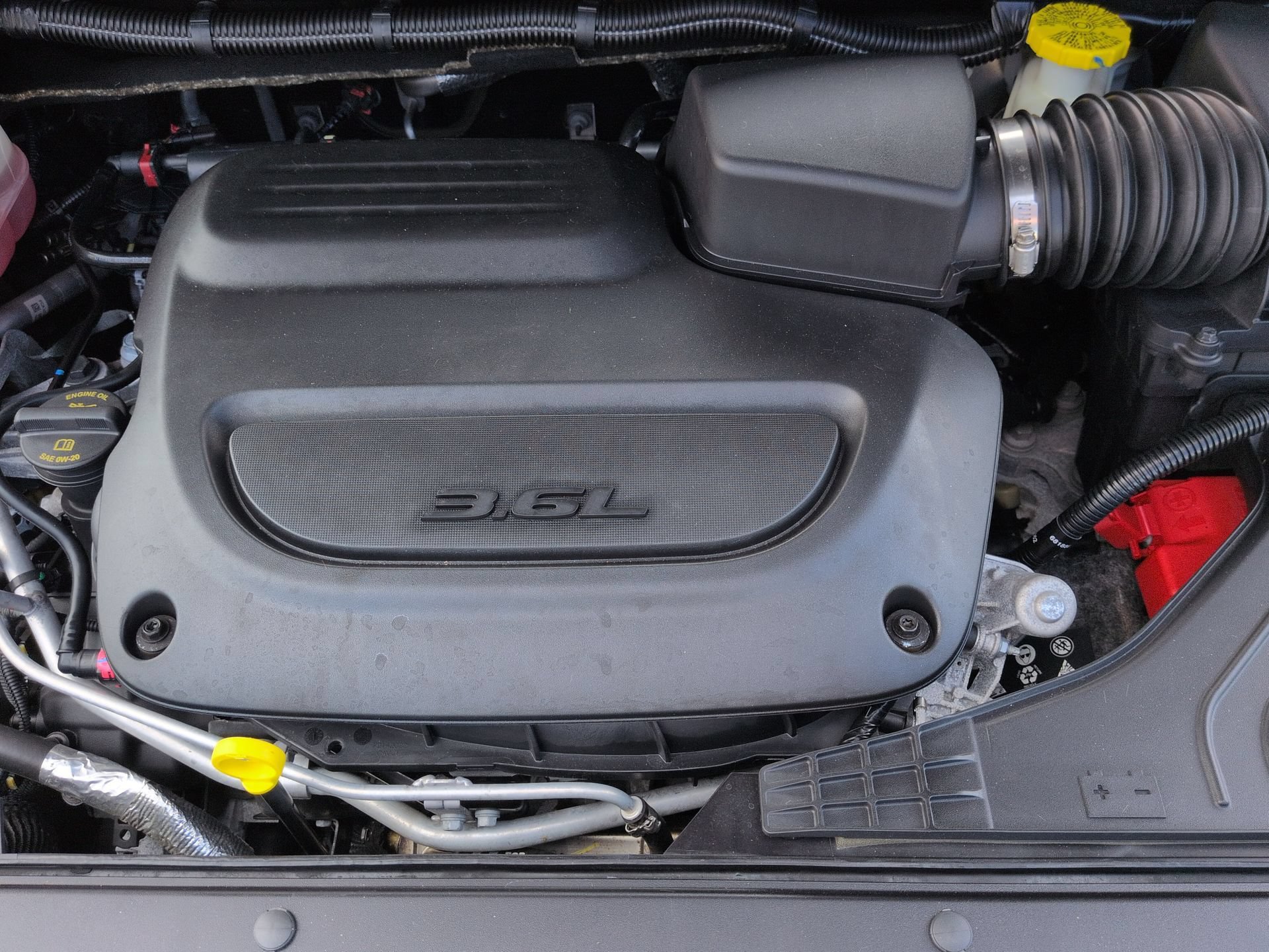 Used 2024 Chrysler Pacifica Touring-L FWD image 29