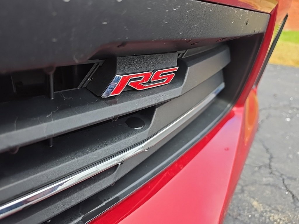 Used 2016 Chevrolet Camaro LT image 3