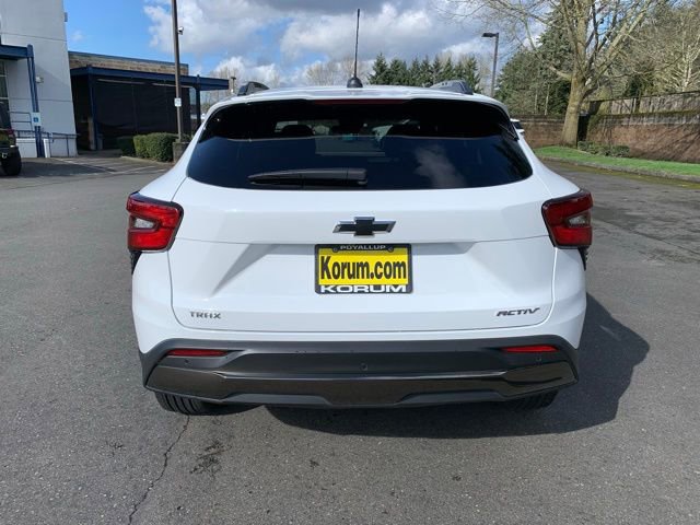 Used 2025 Chevrolet Trax ACTIV w/ Driver Confidence Package image 4