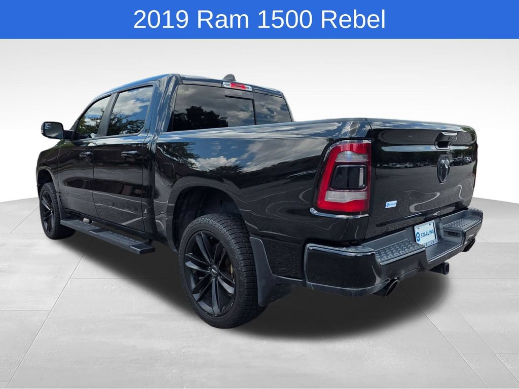 Used 2019 RAM 1500 Sport w/ Black Appearance Package AWD/4WD image 6