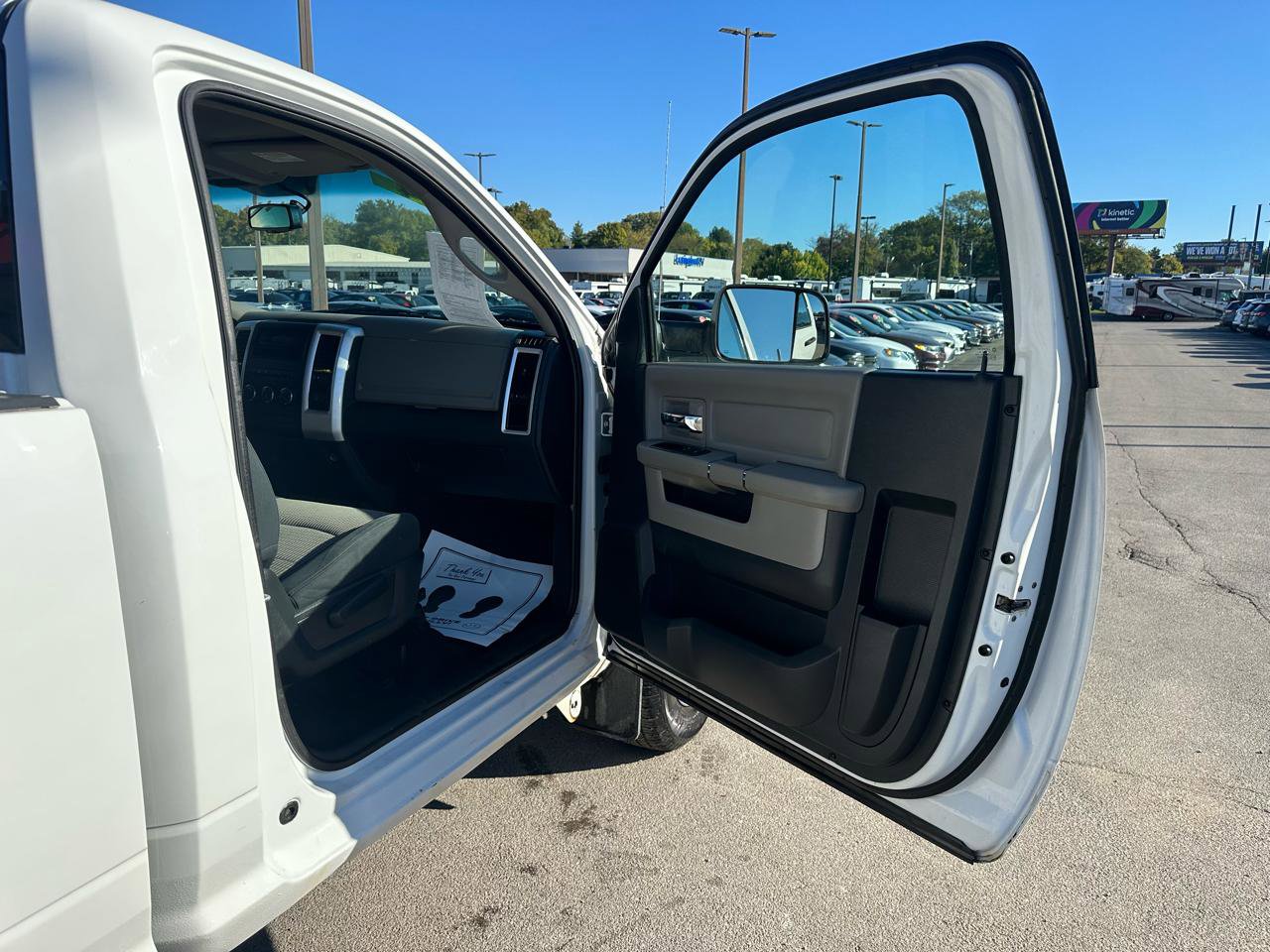Used 2012 RAM 2500 SLT w/ Popular Equipment Group AWD/4WD image 9