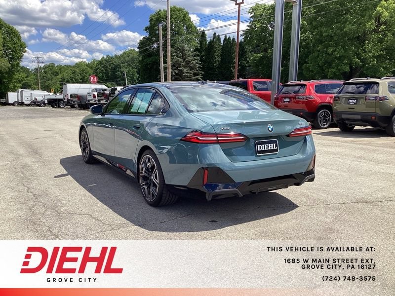 Used 2024 BMW 530i xDrive w/ M Sport Package AWD/4WD image 5