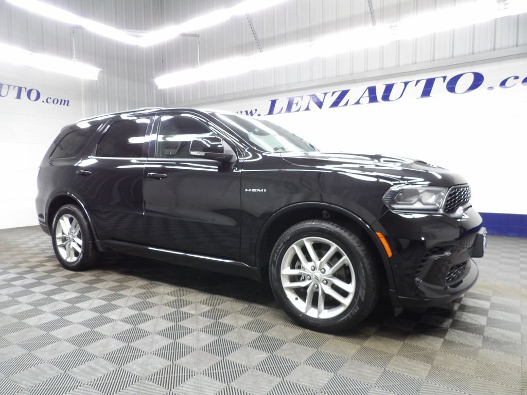 Used 2025 Dodge Durango R/T AWD/4WD image 3