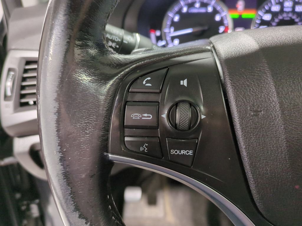 Used 2016 Acura MDX SH-AWD image 26